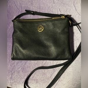 #1 Giveaway - Michael Kors Black Crossbody